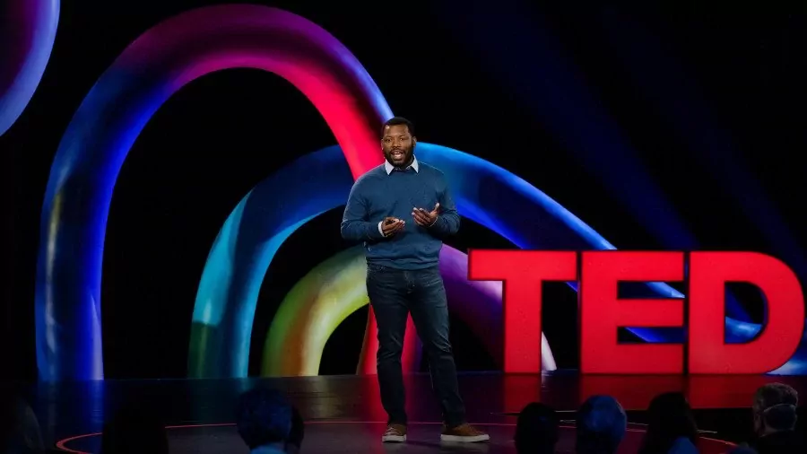 Una solución cerca de casa para un cuidado infantil accesible | Chris Bennet